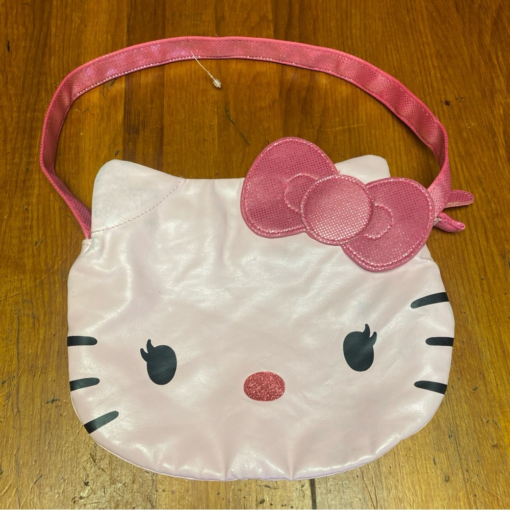 Hello Kitty Light Pink Cat Face Bag